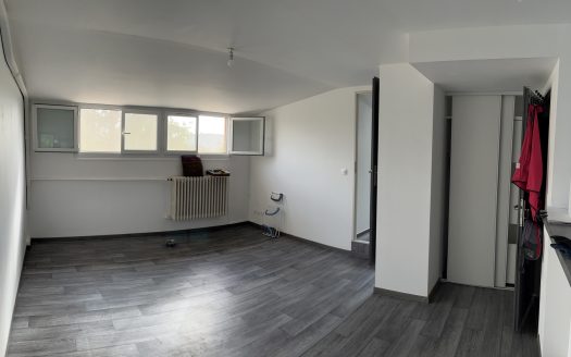 APPARTEMENT T2 – 2ème ETAGE BRAZEY EN PLAINE