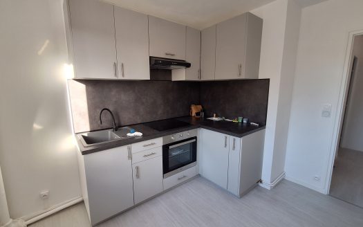APPARTEMENT T3 – 2ème Etage ASCENSEUR